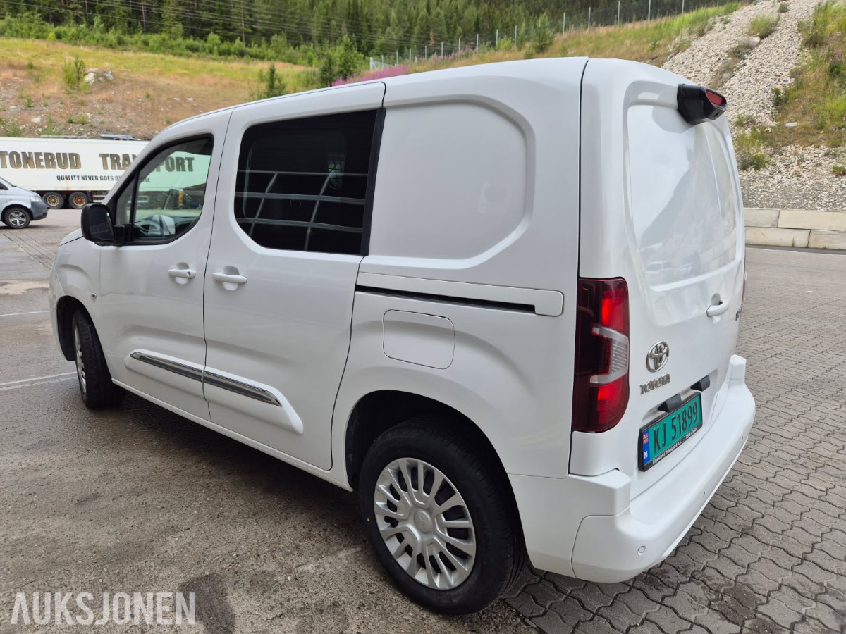 Toyota ProAce City Comfort, Kun 81648 km, Ledbar, velholdt.