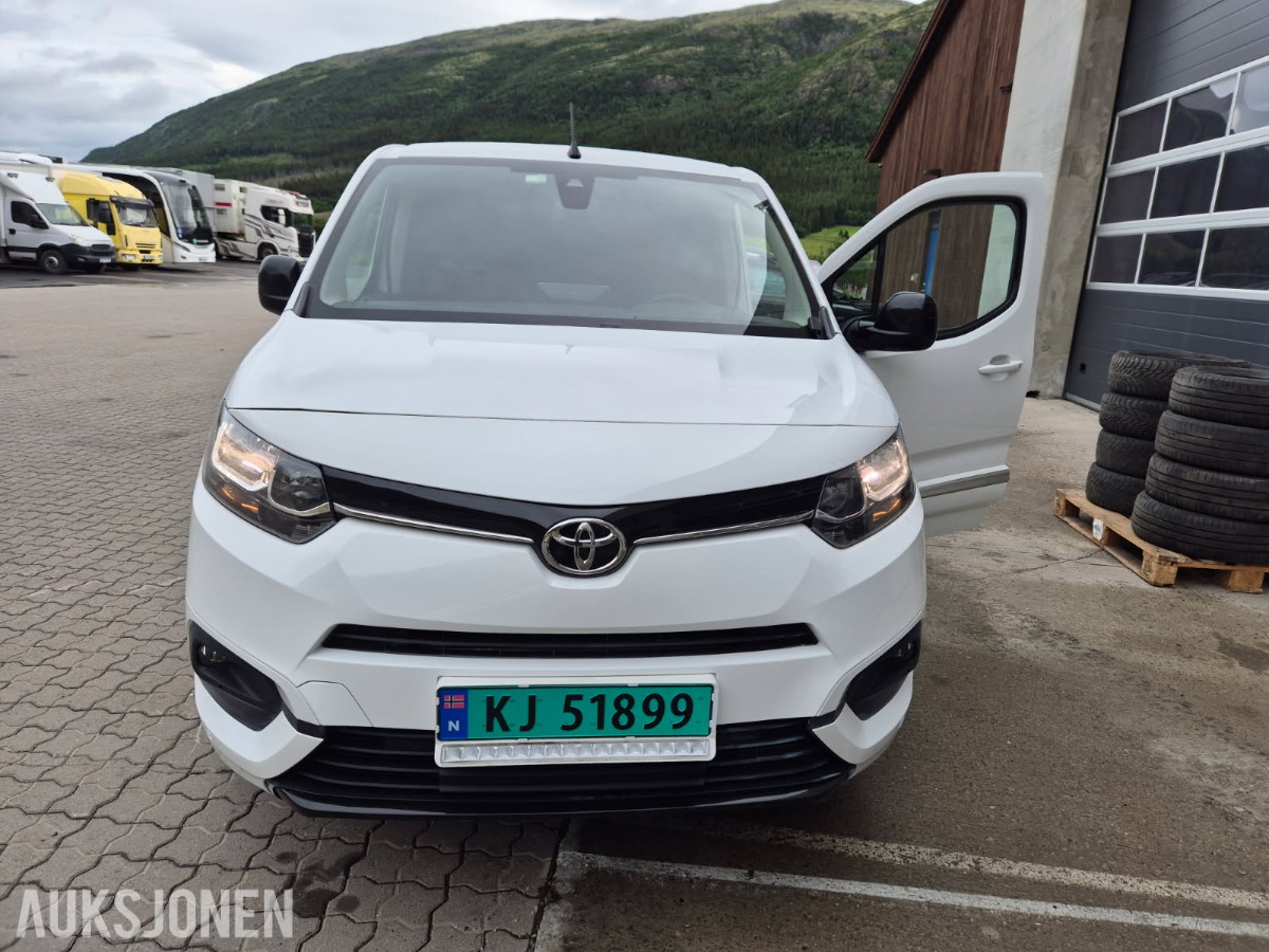 Toyota ProAce City Comfort, Kun 81648 km, Ledbar, velholdt.