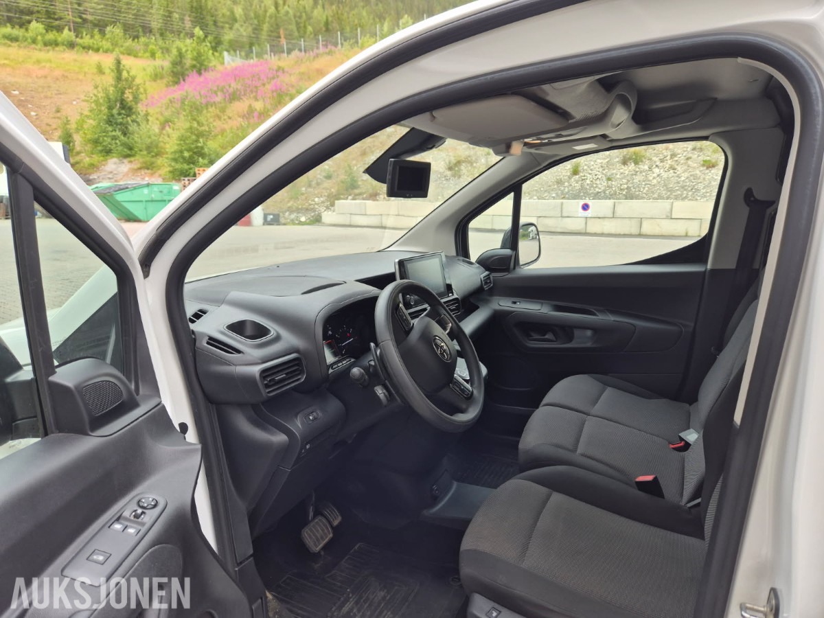 Toyota ProAce City Comfort, Kun 81648 km, Ledbar, velholdt.