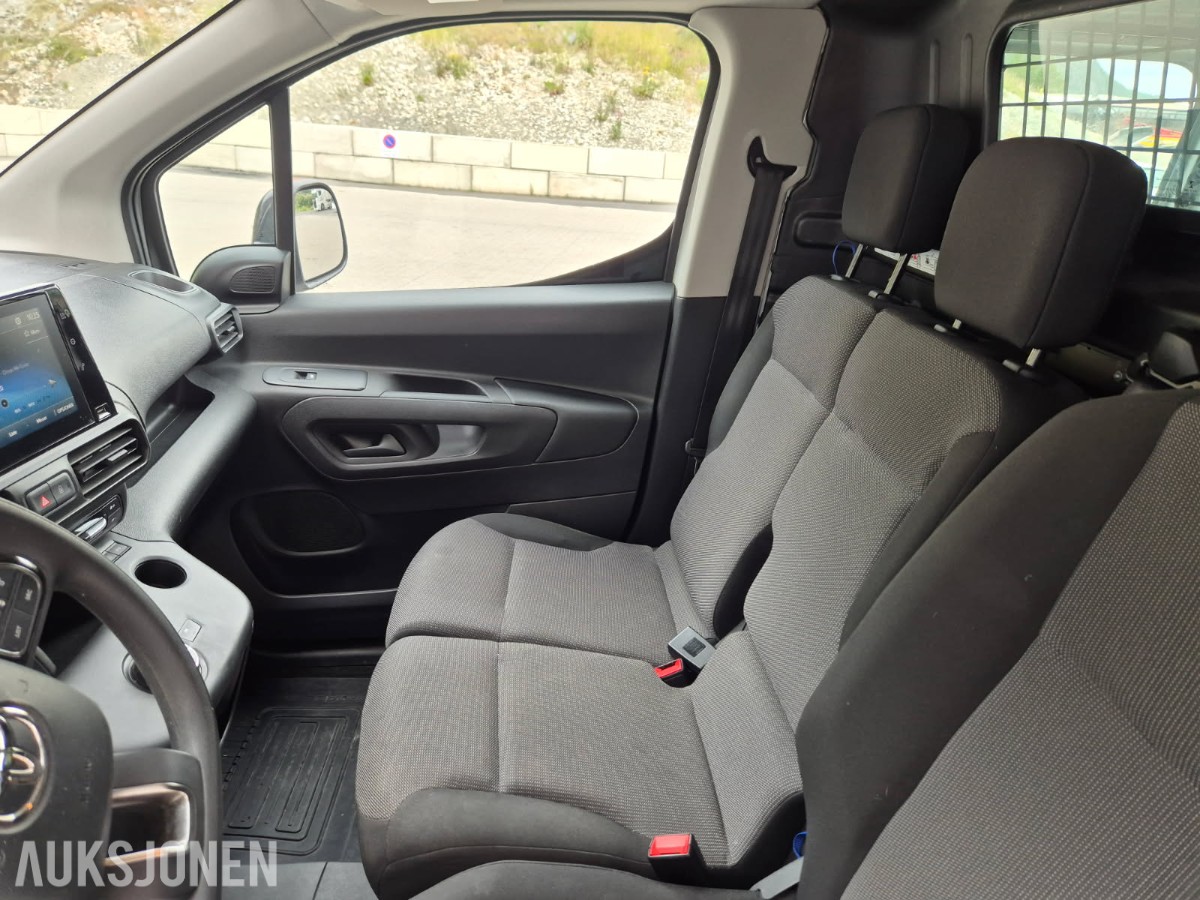 Toyota ProAce City Comfort, Kun 81648 km, Ledbar, velholdt.