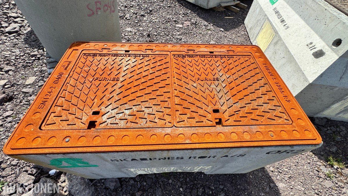 5 stk kabelkummer fra Skarpnes med Furnes D400 støpejernslokk