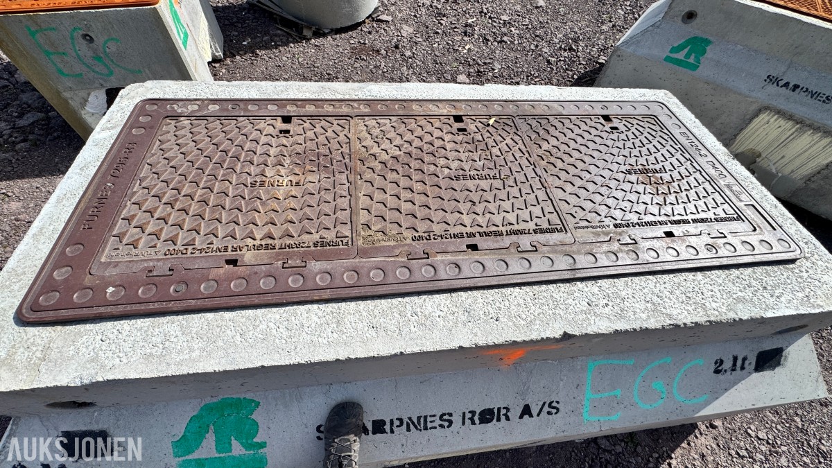 5 stk kabelkummer fra Skarpnes med Furnes D400 støpejernslokk