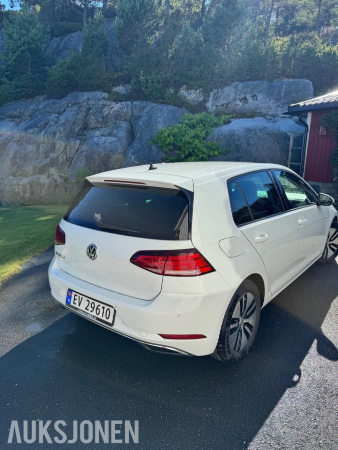 2019 Volkswagen E-Golf 136hk automat 103000km EU OK 07.2028