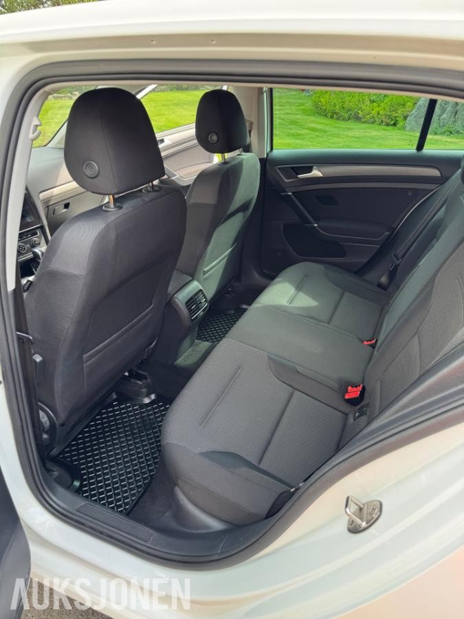 2019 Volkswagen E-Golf 136hk automat 103000km EU OK 07.2028