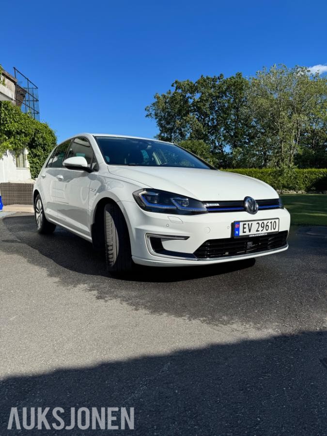 2019 Volkswagen E-Golf 136hk automat 103000km EU OK 07.2028