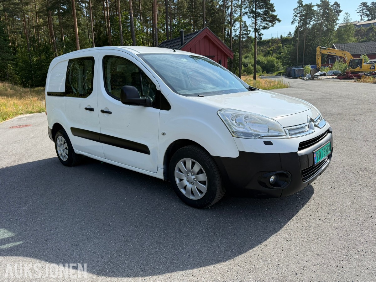 2014 Citroen BERLINGO 1.6-90 D – Manuell - Hengerfeste – 120608 km