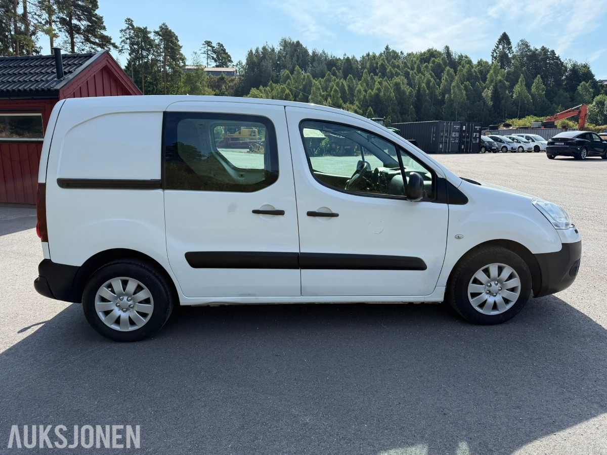 2014 Citroen BERLINGO 1.6-90 D – Manuell - Hengerfeste – 120608 km