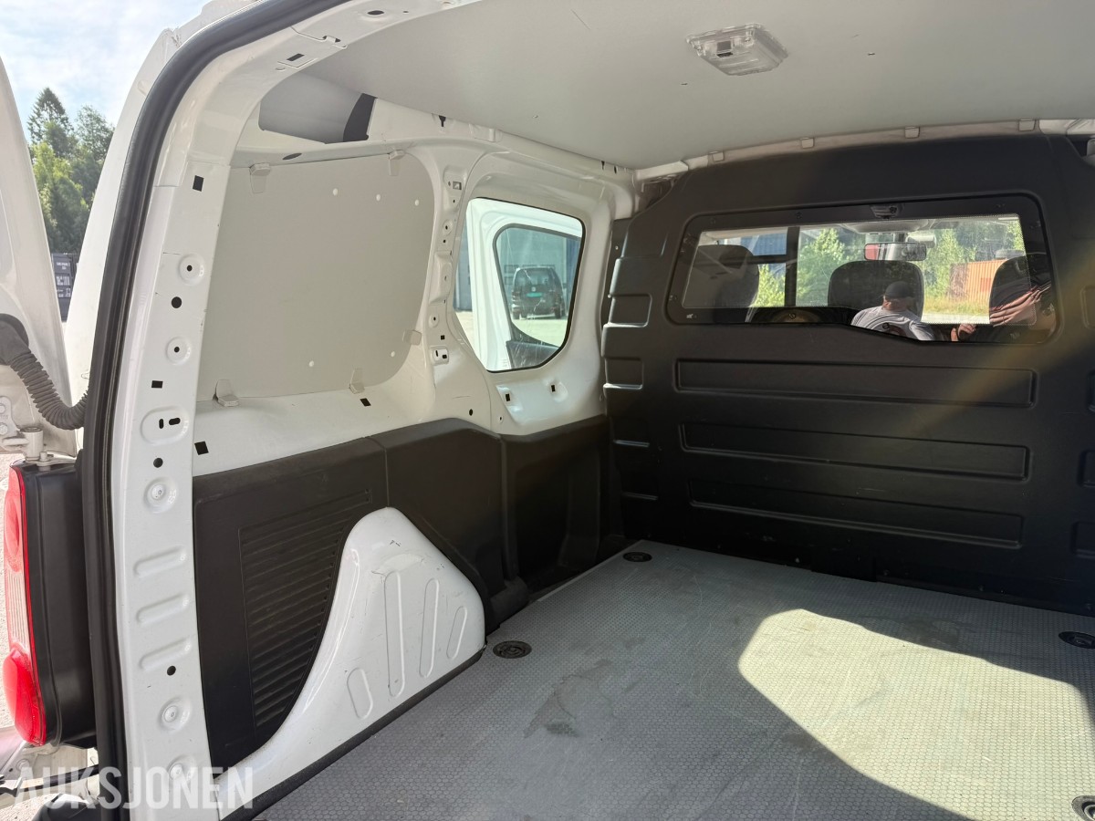 2014 Citroen BERLINGO 1.6-90 D – Manuell - Hengerfeste – 120608 km