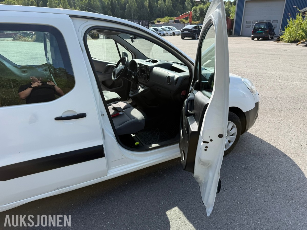 2014 Citroen BERLINGO 1.6-90 D – Manuell - Hengerfeste – 120608 km