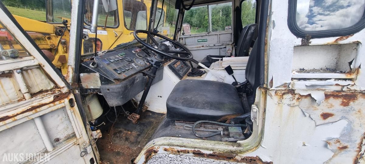 1975 Volvo C 303 4X4