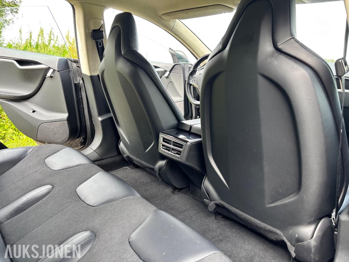2014 Tesla Model S 311000 km, Eu godkjent til 09.06.2028