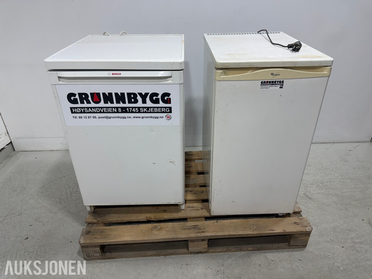 Bosch KTR15V20/01 og Whirlpool ARC 0060 underbenk kjøleskap