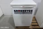 Bosch KTR15V20/01 og Whirlpool ARC 0060 underbenk kjøleskap
