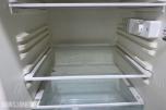 Bosch KTR15V20/01 og Whirlpool ARC 0060 underbenk kjøleskap
