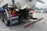 2009 MAN TGS SLAMSUGER M/SYREFAST TREKAMRET TANK M/SEPARATE VANNTANKER.