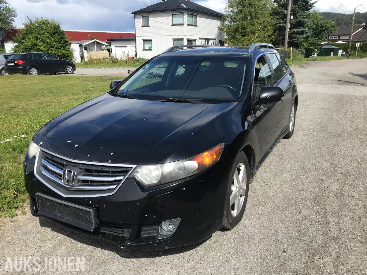 2009 Honda Accord 2.2 Diesel, S+V dekk, Reparasjonsobjekt