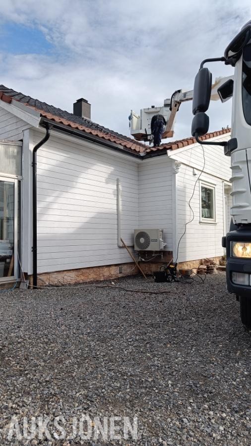 2009 MAN TGL med lift