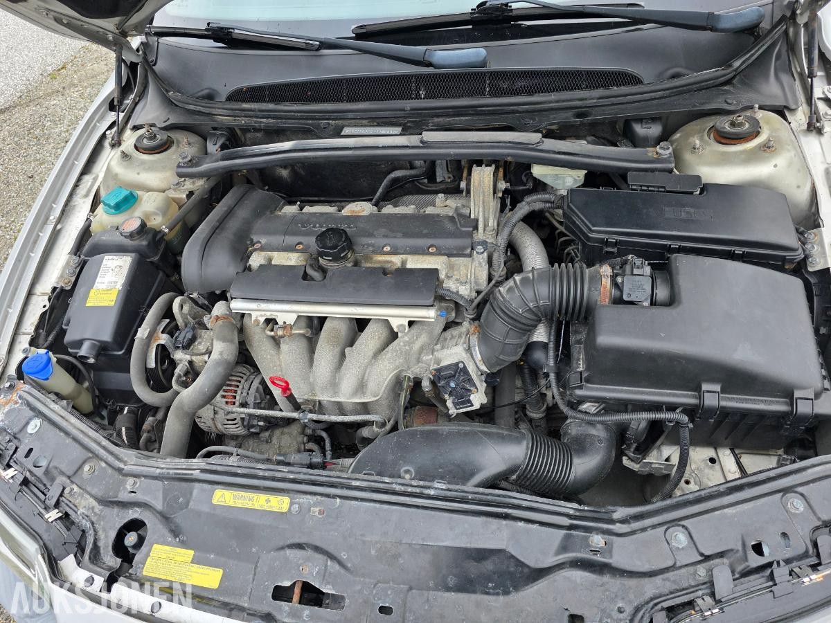 2001 Volvo S80 2.4 170hk 184 000 km