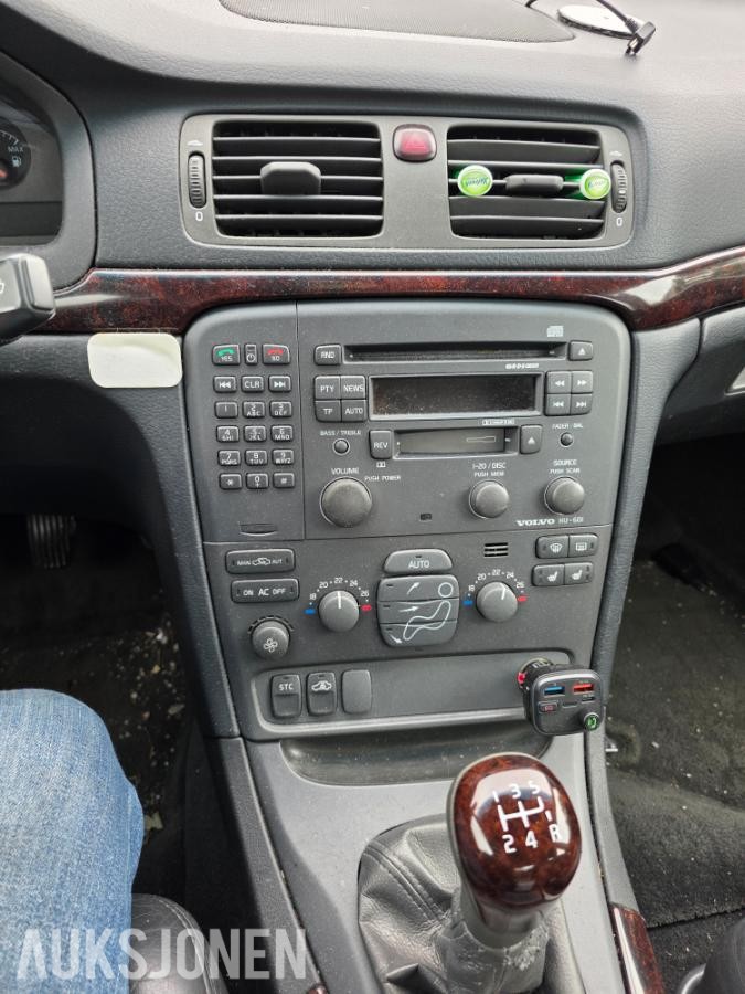 2001 Volvo S80 2.4 170hk 184 000 km