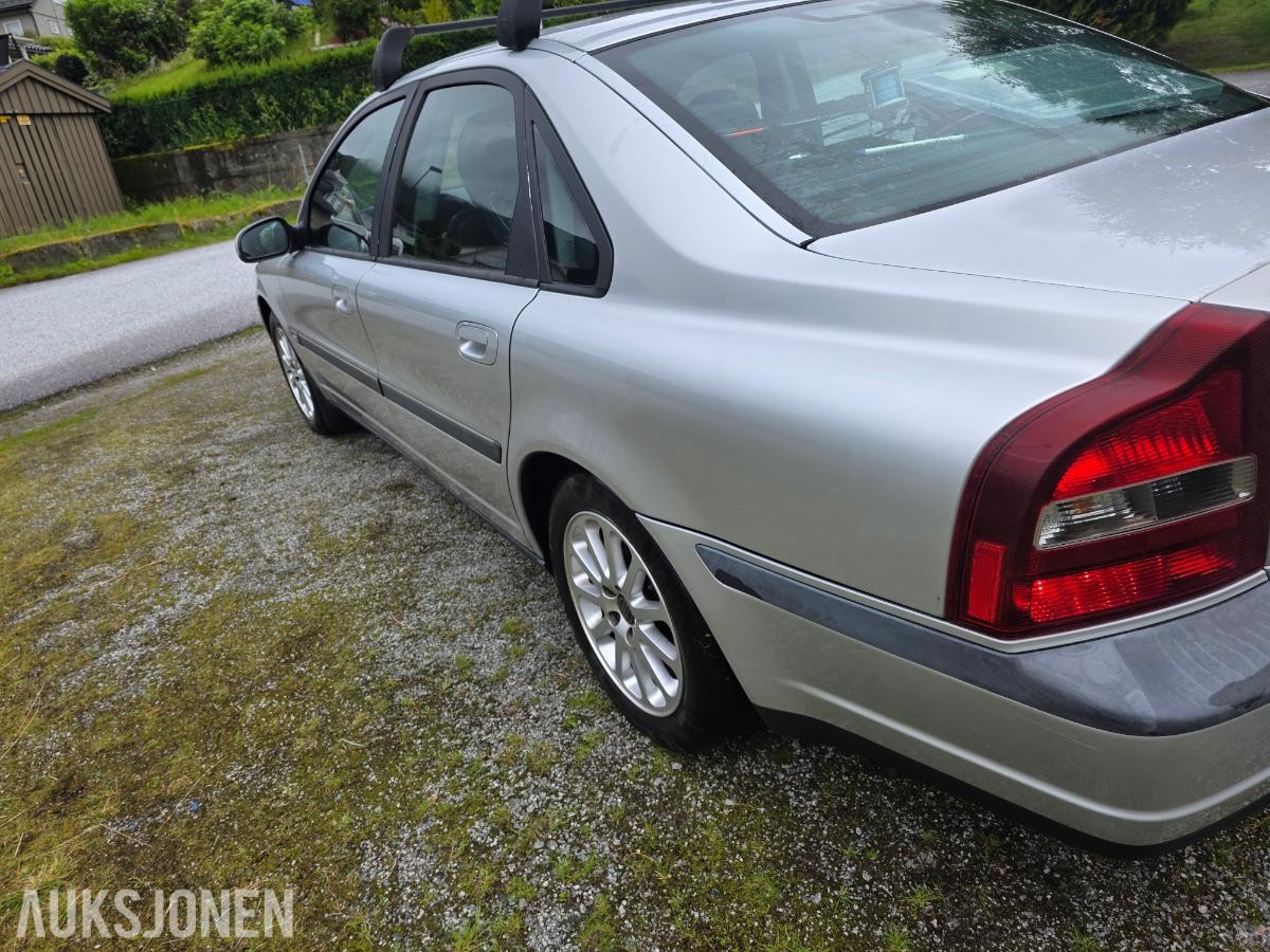 2001 Volvo S80 2.4 170hk 184 000 km