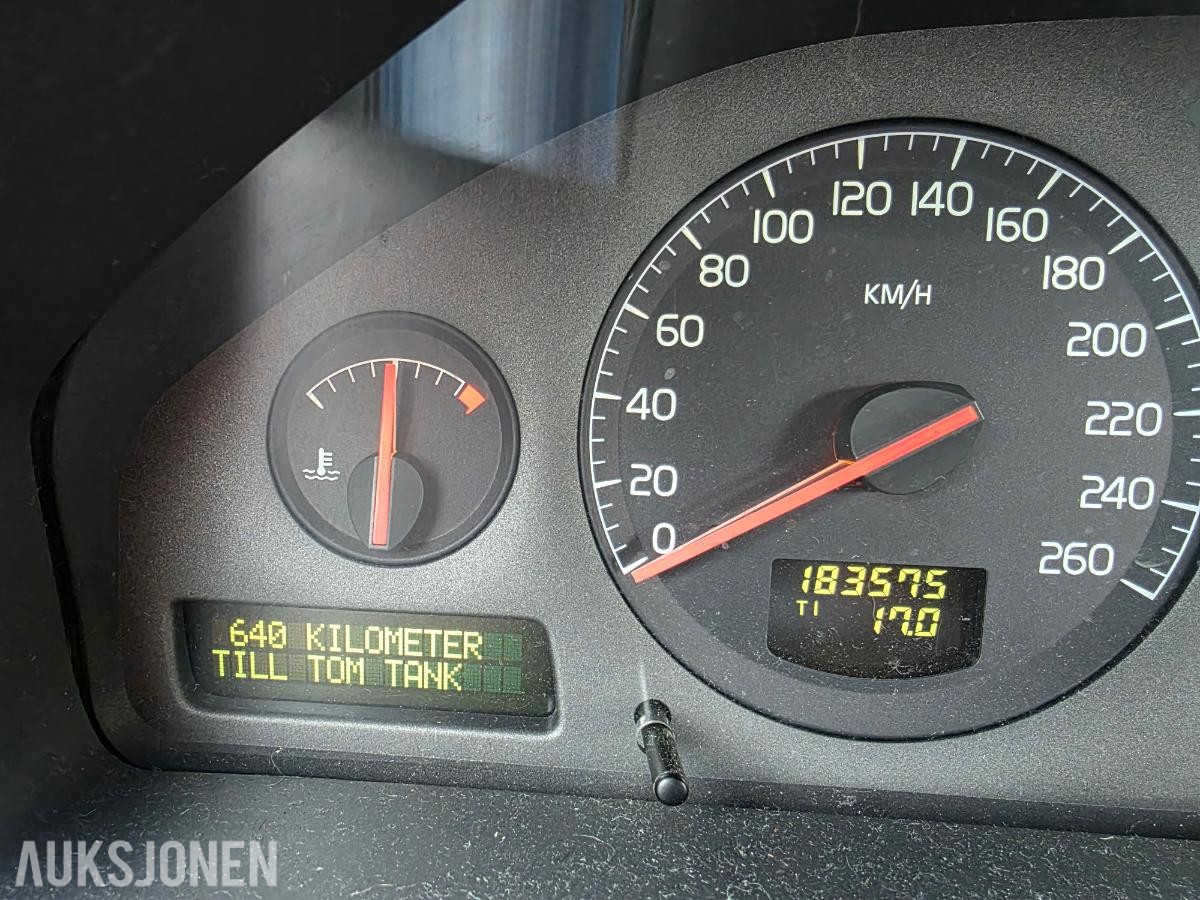2001 Volvo S80 2.4 170hk 184 000 km