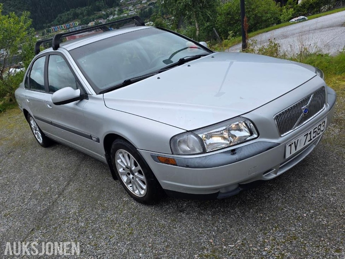 2001 Volvo S80 2.4 170hk 184 000 km