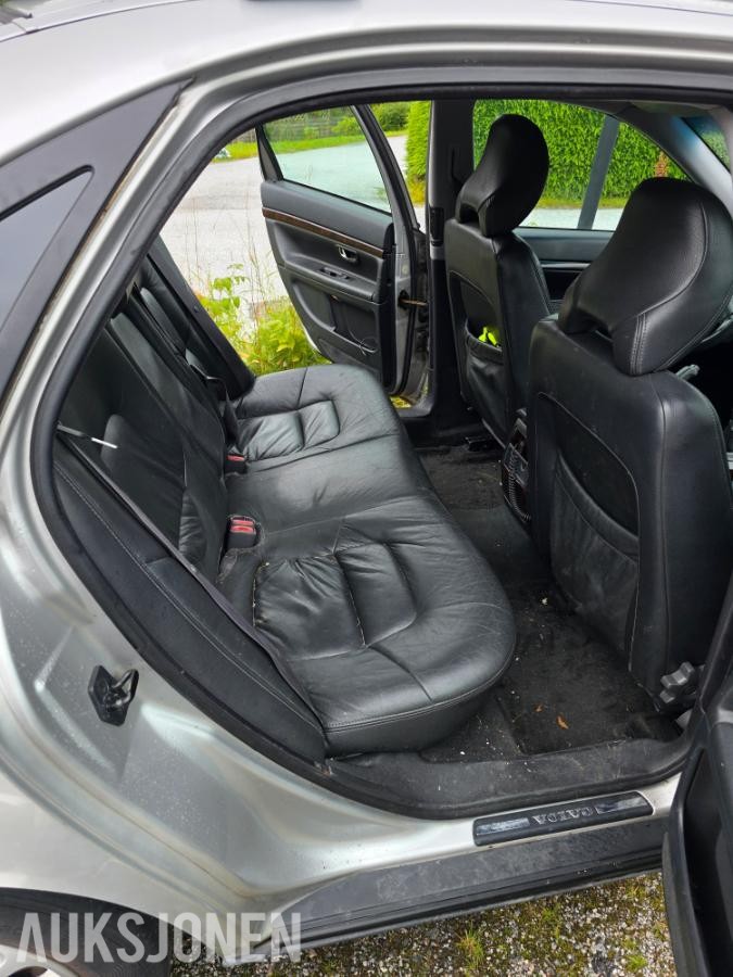 2001 Volvo S80 2.4 170hk 184 000 km