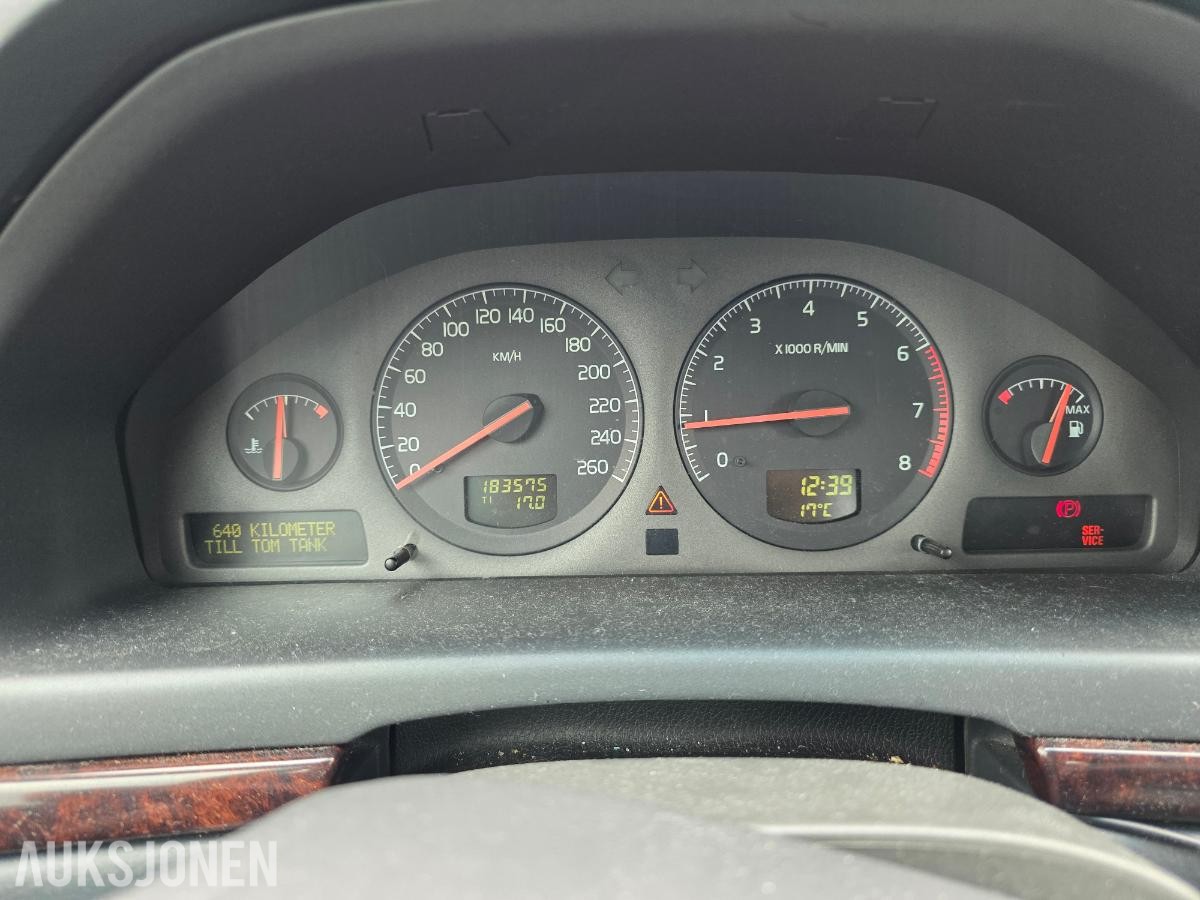 2001 Volvo S80 2.4 170hk 184 000 km