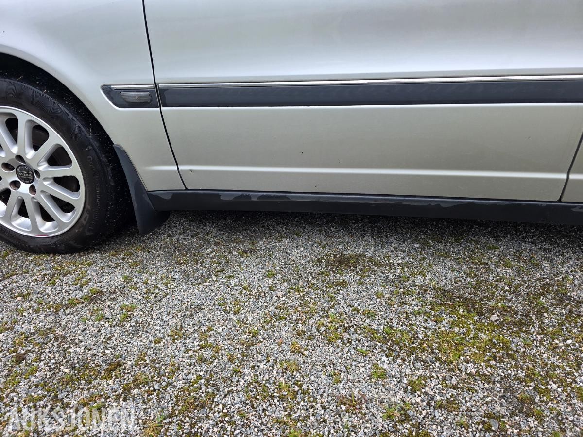 2001 Volvo S80 2.4 170hk 184 000 km