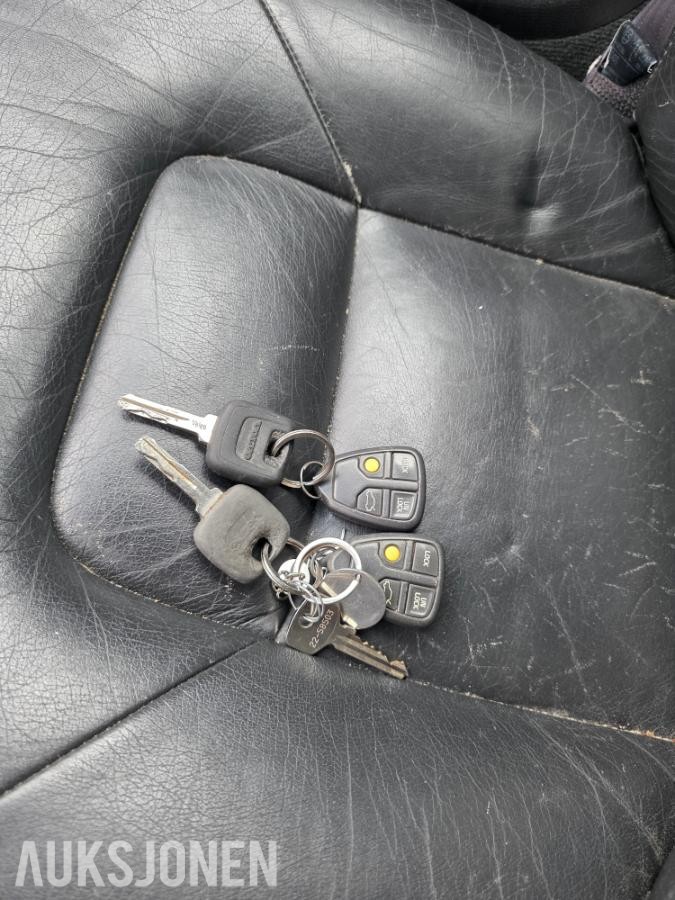 2001 Volvo S80 2.4 170hk 184 000 km