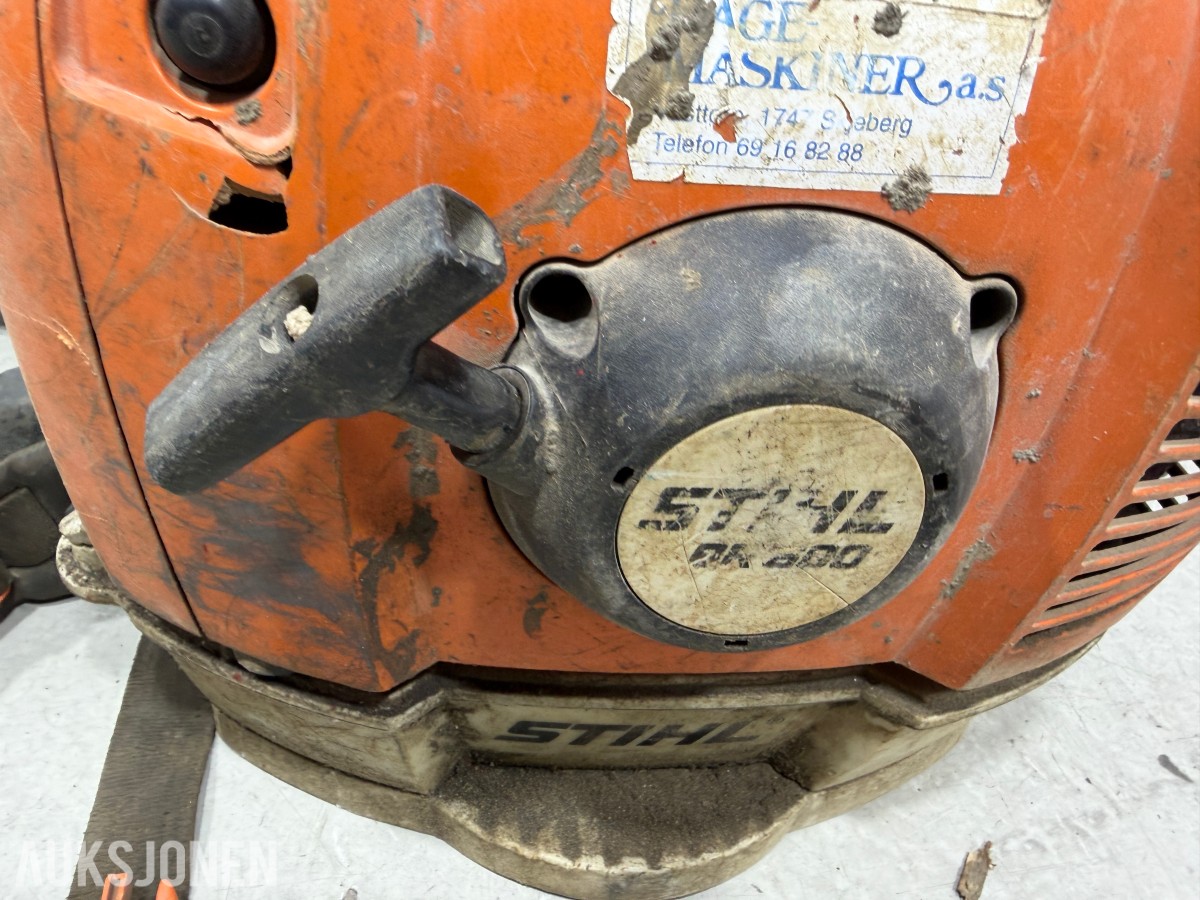 Stihl BR 500 ryggbåret bensindrevet løvblåser