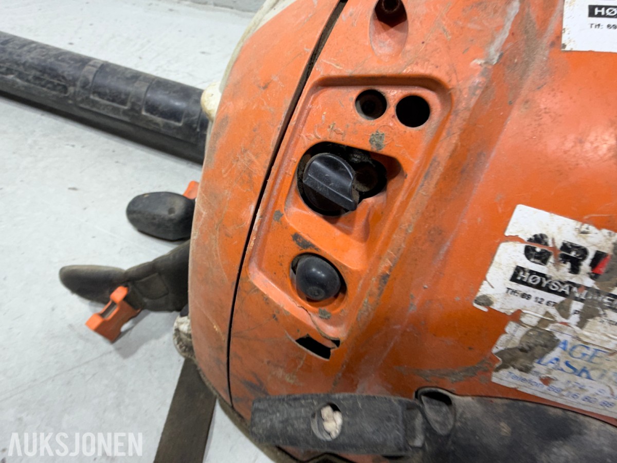 Stihl BR 500 ryggbåret bensindrevet løvblåser
