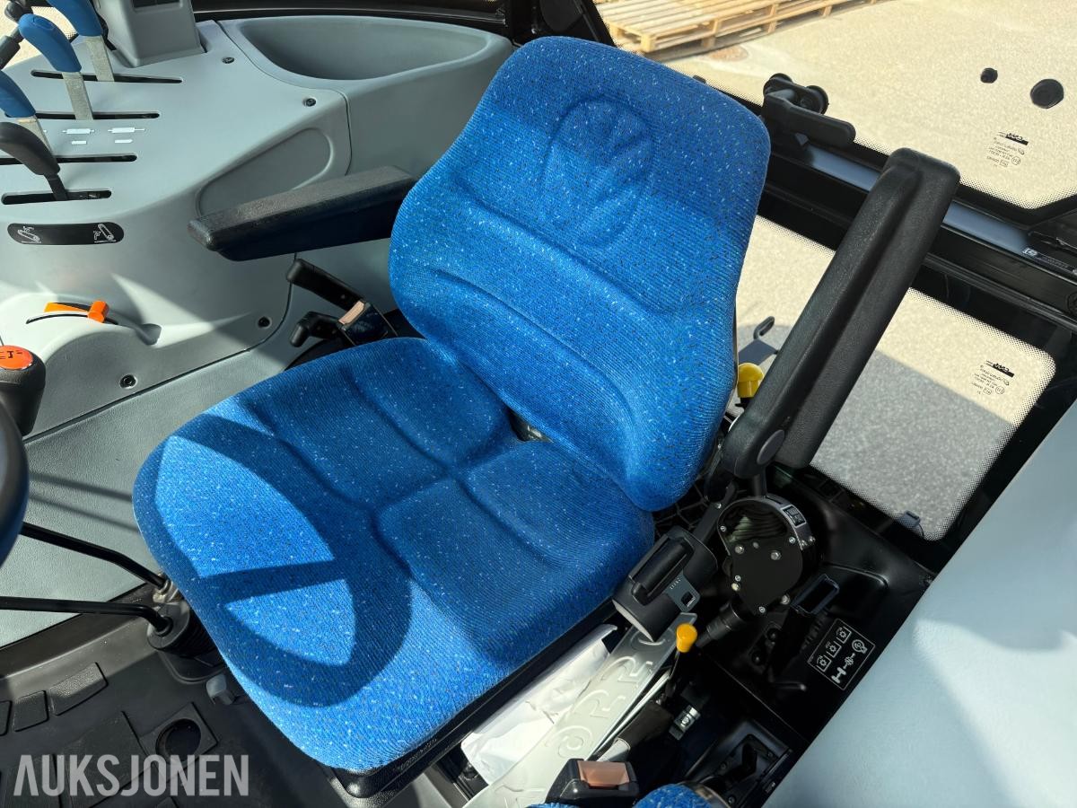 2023 New Holland TD5.85 TRAKTOR VELHOLDT LITE TIMER(118)