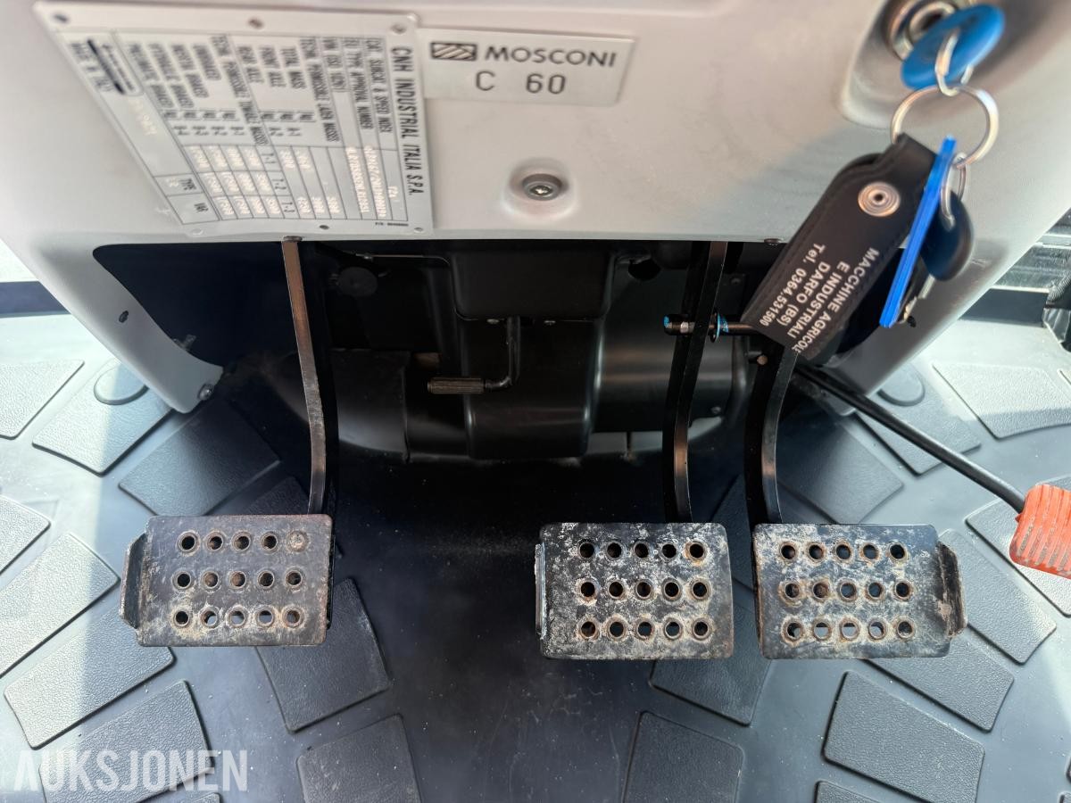 2023 New Holland TD5.85 TRAKTOR VELHOLDT LITE TIMER(118)