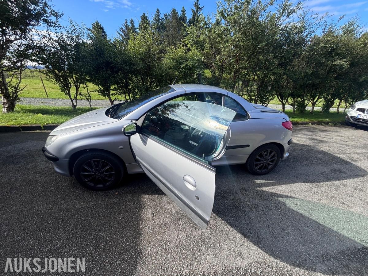 2001 Peugeot 206 1.6 Cabriolet, Skinnseter, EU OK til 06.2028