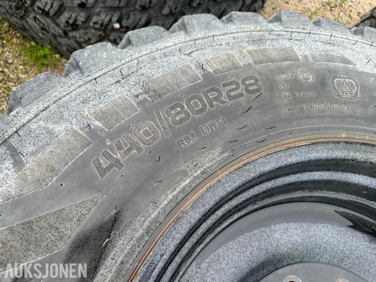 Nokian Hakkapeliitta TRI 540/80R28 – Traktordekk