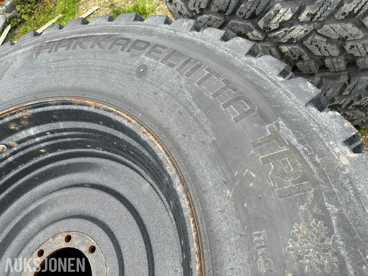 Nokian Hakkapeliitta TRI 540/80R28 – Traktordekk
