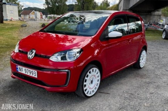 2020 Volkswagen E-up! Long Range 122839km