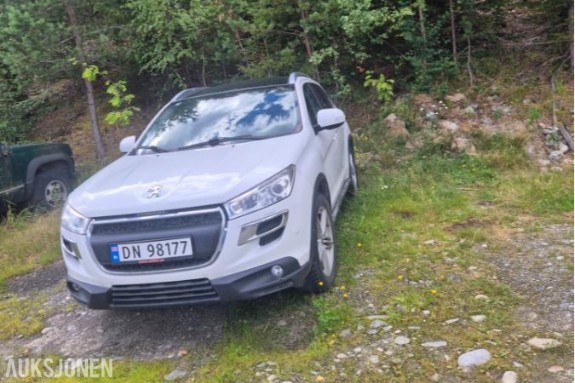 2012 Peugeot  4008 1.6 114hk 4X4 cruisekontroll skinn