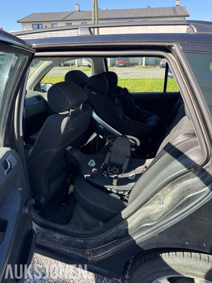 2008 Skoda Fabia 1.2 64hk s+v dekk manuell