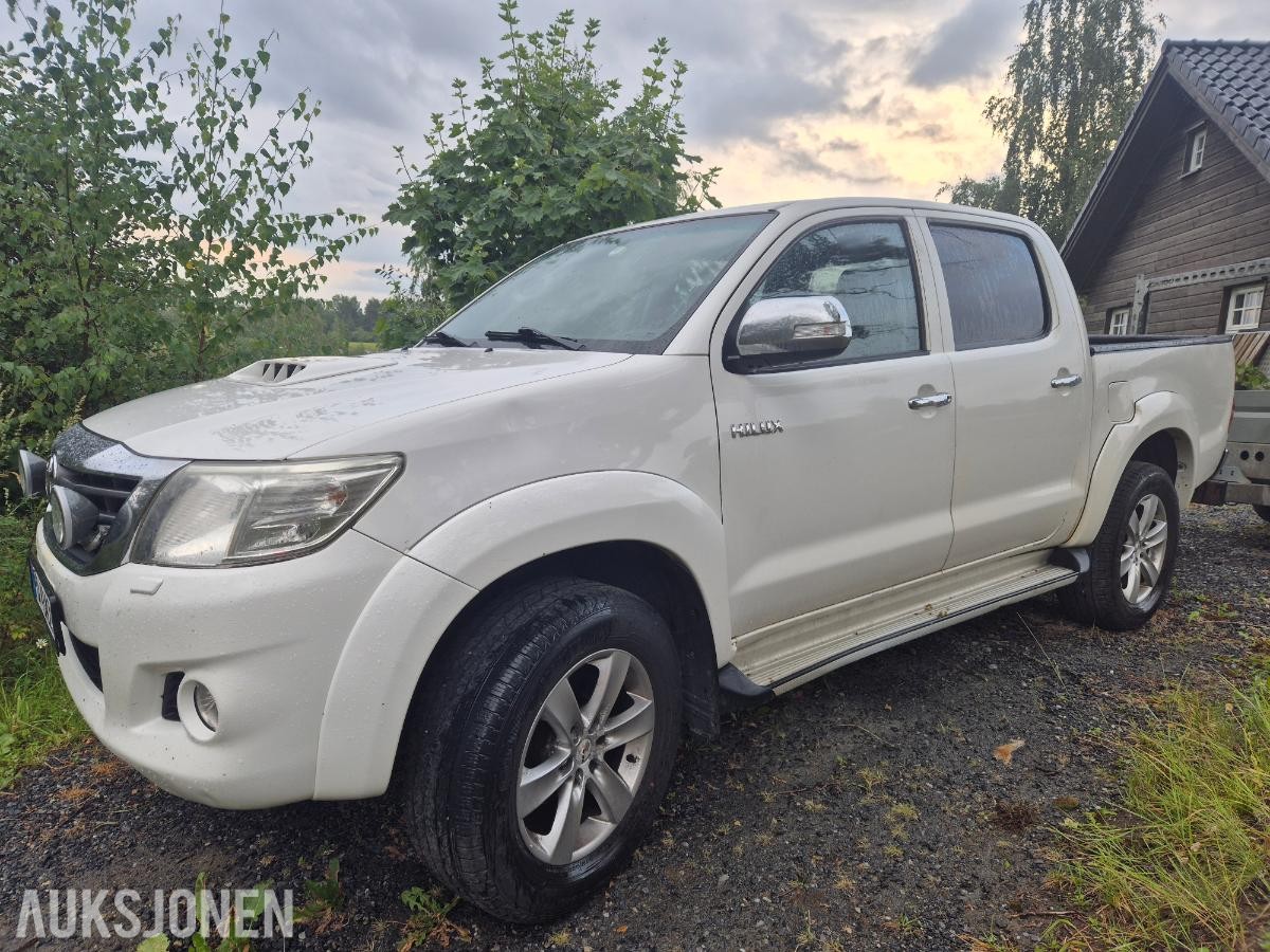 2012 Toyota HiLux 5 seter, 2.5 Diesel 4WD, Hengerfeste, S+V dekk