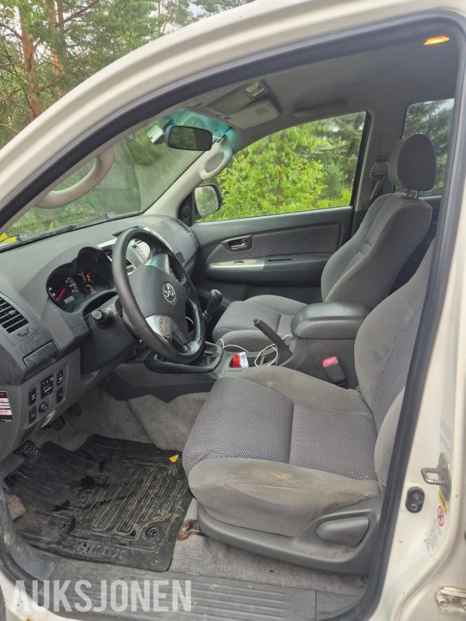 2012 Toyota HiLux 5 seter, 2.5 Diesel 4WD, Hengerfeste, S+V dekk