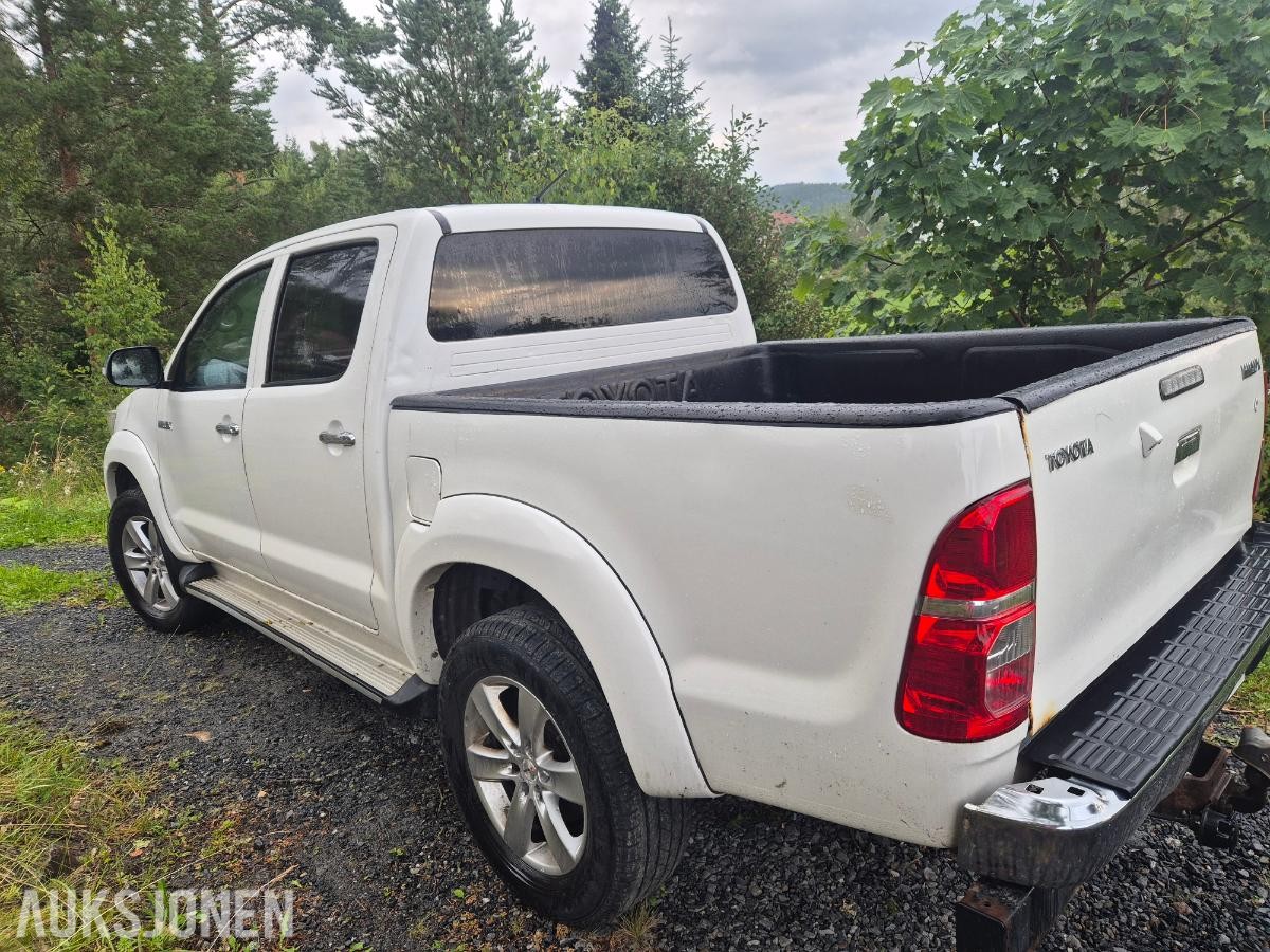 2012 Toyota HiLux 5 seter, 2.5 Diesel 4WD, Hengerfeste, S+V dekk