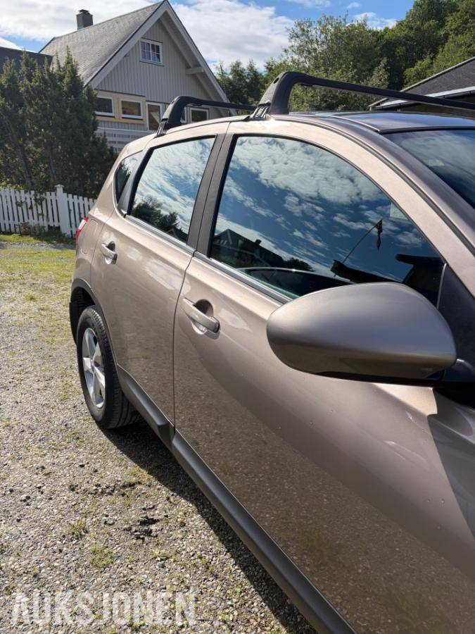 2011 Nissan Qashqai 1.6 117hk manuell s+v dekk eu ok