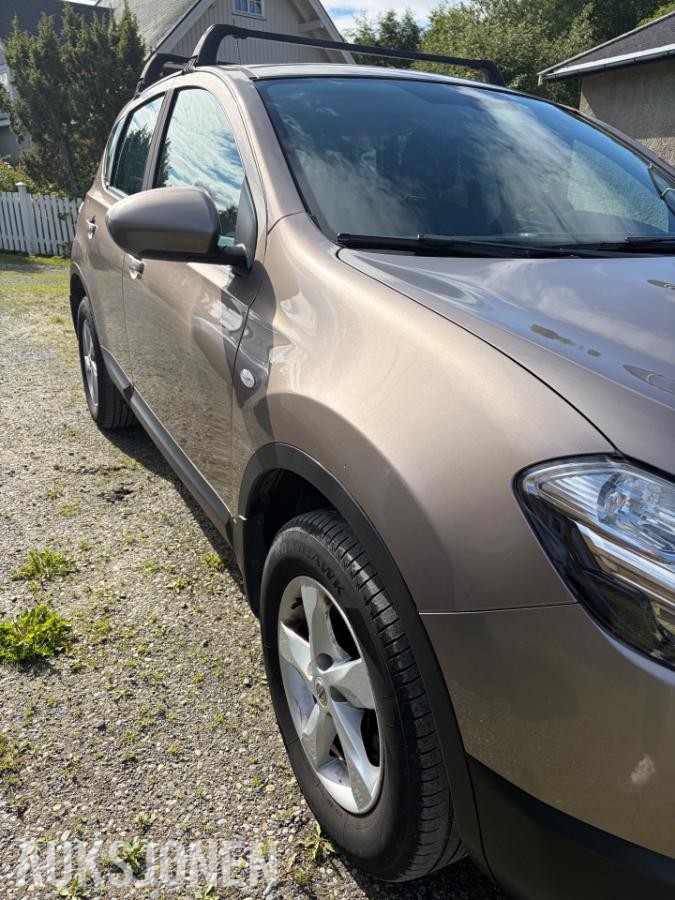 2011 Nissan Qashqai 1.6 117hk manuell s+v dekk eu ok