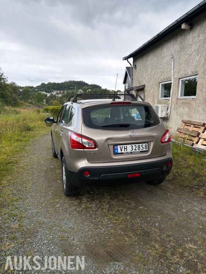 2011 Nissan Qashqai 1.6 117hk manuell s+v dekk eu ok