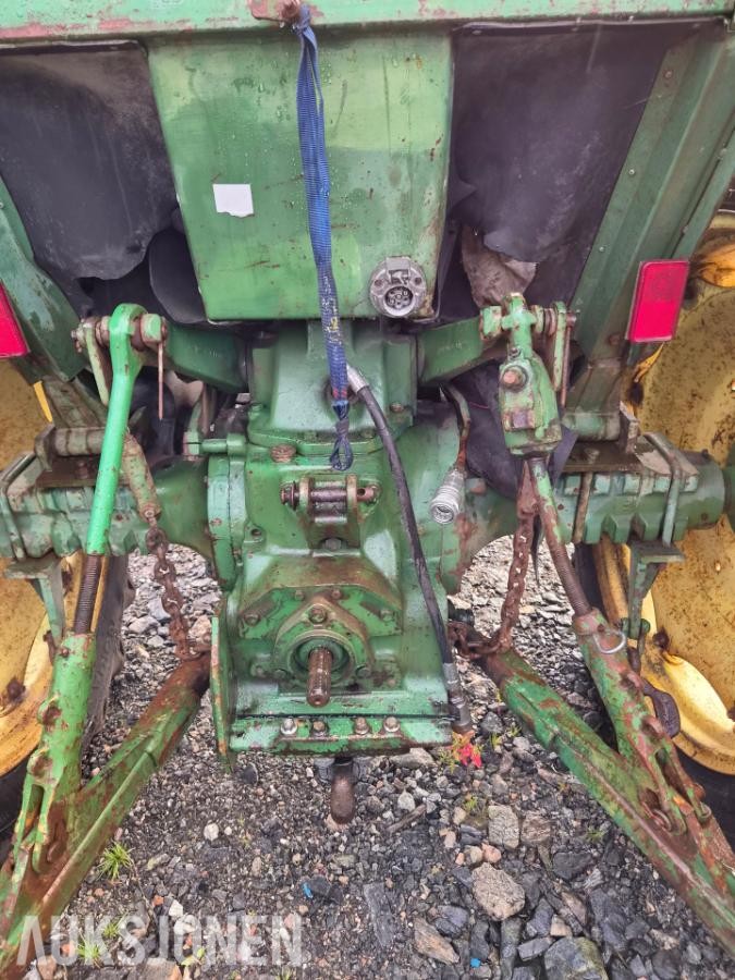 1977 John Deere 1630 traktor med laster - mva fri