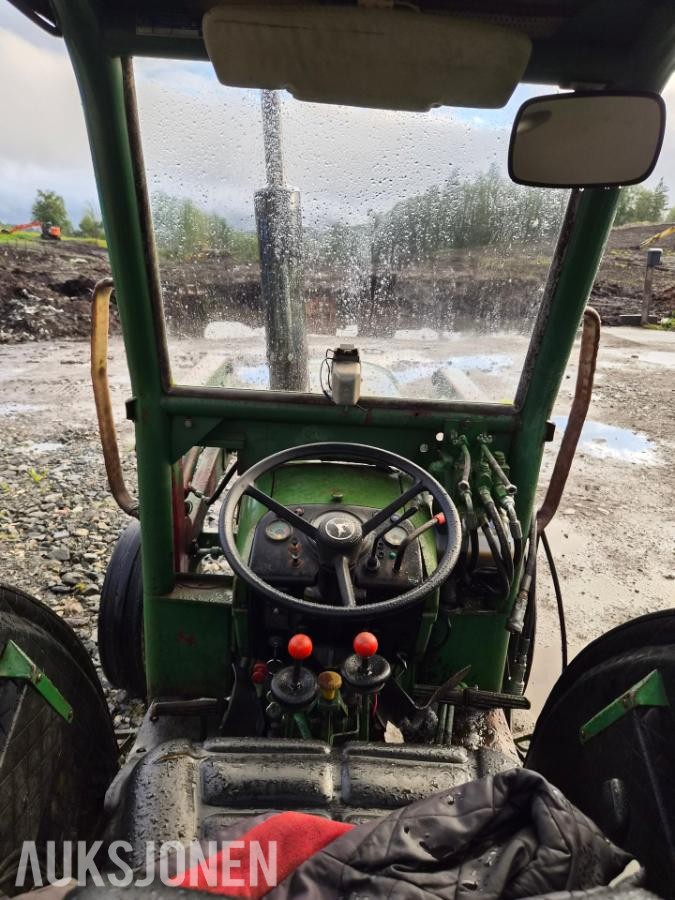 1977 John Deere 1630 traktor med laster - mva fri