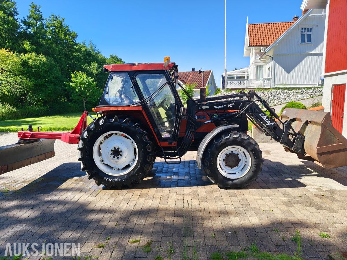 1997 Fiat 88 - 94 DT med Skuffe og skjær