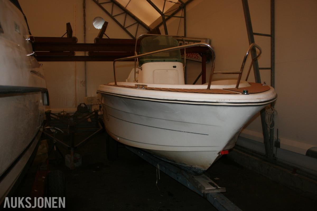1995 Båt - Bayliner Trophy 19 fot, med Evinrude 225HK